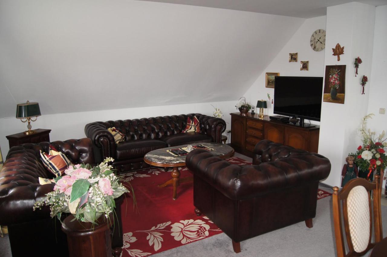 Grosse Ferienwohnung Heiligenstedten Экстерьер фото