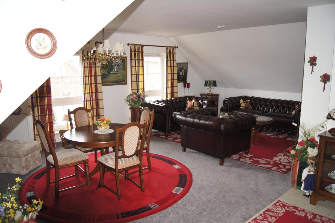 Grosse Ferienwohnung Heiligenstedten Экстерьер фото